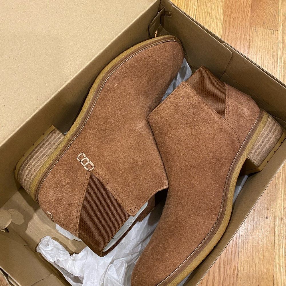 Sperry Topsider Maya Lani Tan Brown Suede Ankle Boots